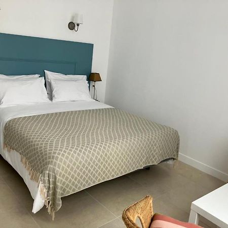 Appartement Calme Centre Ville A 80M Des Halles Narbonne Kültér fotó