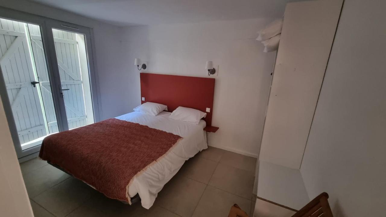 Appartement Calme Centre Ville A 80M Des Halles Narbonne Kültér fotó